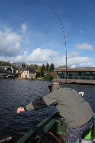 pêche en reservoir,réservoir mouche,pêche à la mouche en bretagne,guide de pêche en bretagne,réservoir st conan,jean-baptiste vidal moniteur-guide de pêche,enjoy fishing