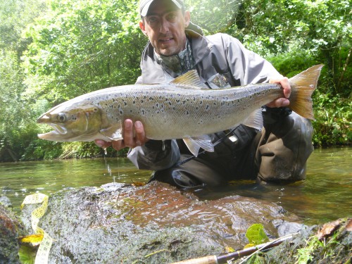 pêche du saumon,saumon atlantique,saumon à la mouche,pêche en bretagne,pêche des castillons,rivière ellé,elorn,aven,jean-baptiste vidal,enjoy fishing