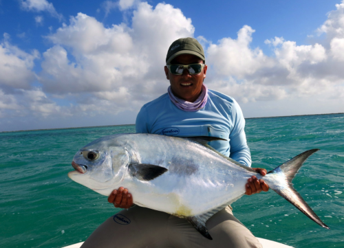 histoire de pêche, gros permit cubain, permit trophée à la mouche, pêche du permit, permit à la mouche, permit Cuba Cayo Cruz, Jean-Baptiste Vidal Moniteur-Guide de pêche, Enjoy Fishing