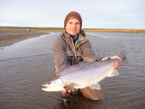 truite de mer, sea trout fishing, pêche a la mouche, fly fishing, Argentina, Argentine, Rio Grande, Rio Irigoyen, Rio Gallegos