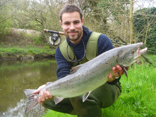 peche du saumon en bretagne,saumon atlantique en france,meilleures rivières à saumon de bretagne,guide de pêche au saumon,jean-baptiste vidal guide de pêche à la mouche en bretagne,enjoy fishing,guide de pêche bretagne