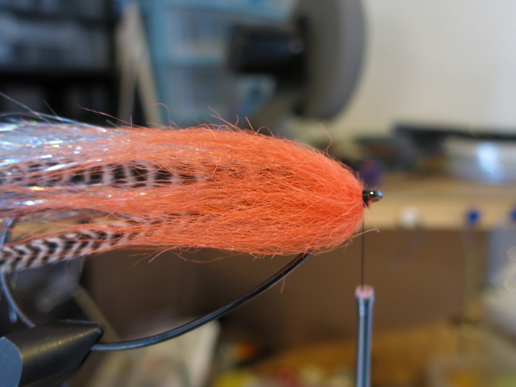 montage mouche brochet